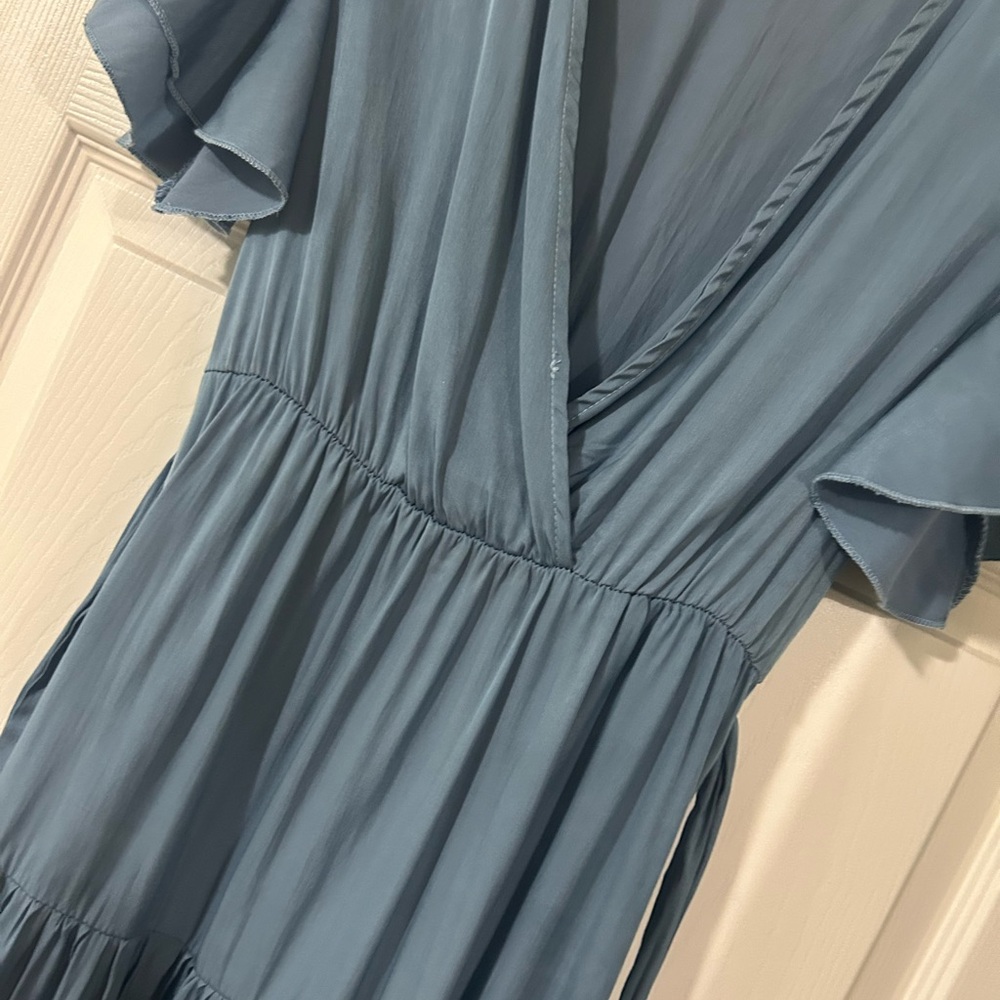 ‼️SOLD‼️ Women’s modest dress S